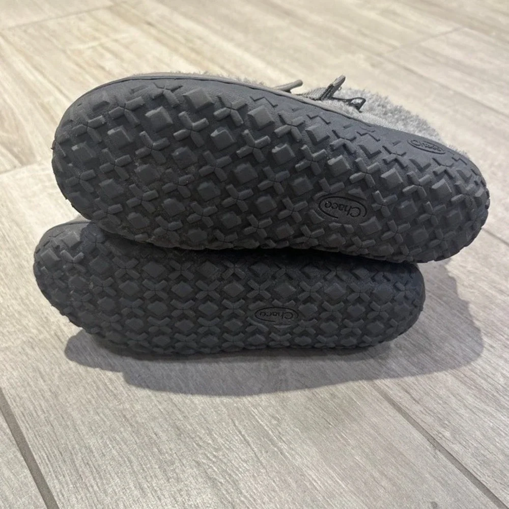 Chaco Kids 5.5‎ Women 7.5 Ramble Puff Linear Gray Fleece Booties Gorpcore Cozy